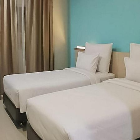 Hotel Mutiara RedPartner Padangsidimpuan Esterno foto